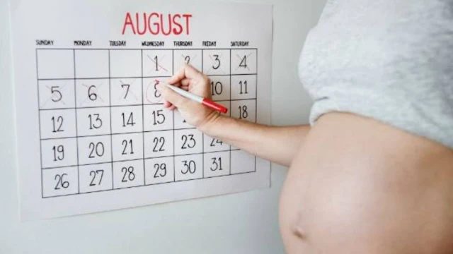 أعراض الحمل في الشهر الثامن - دليلك لراحة أفضل