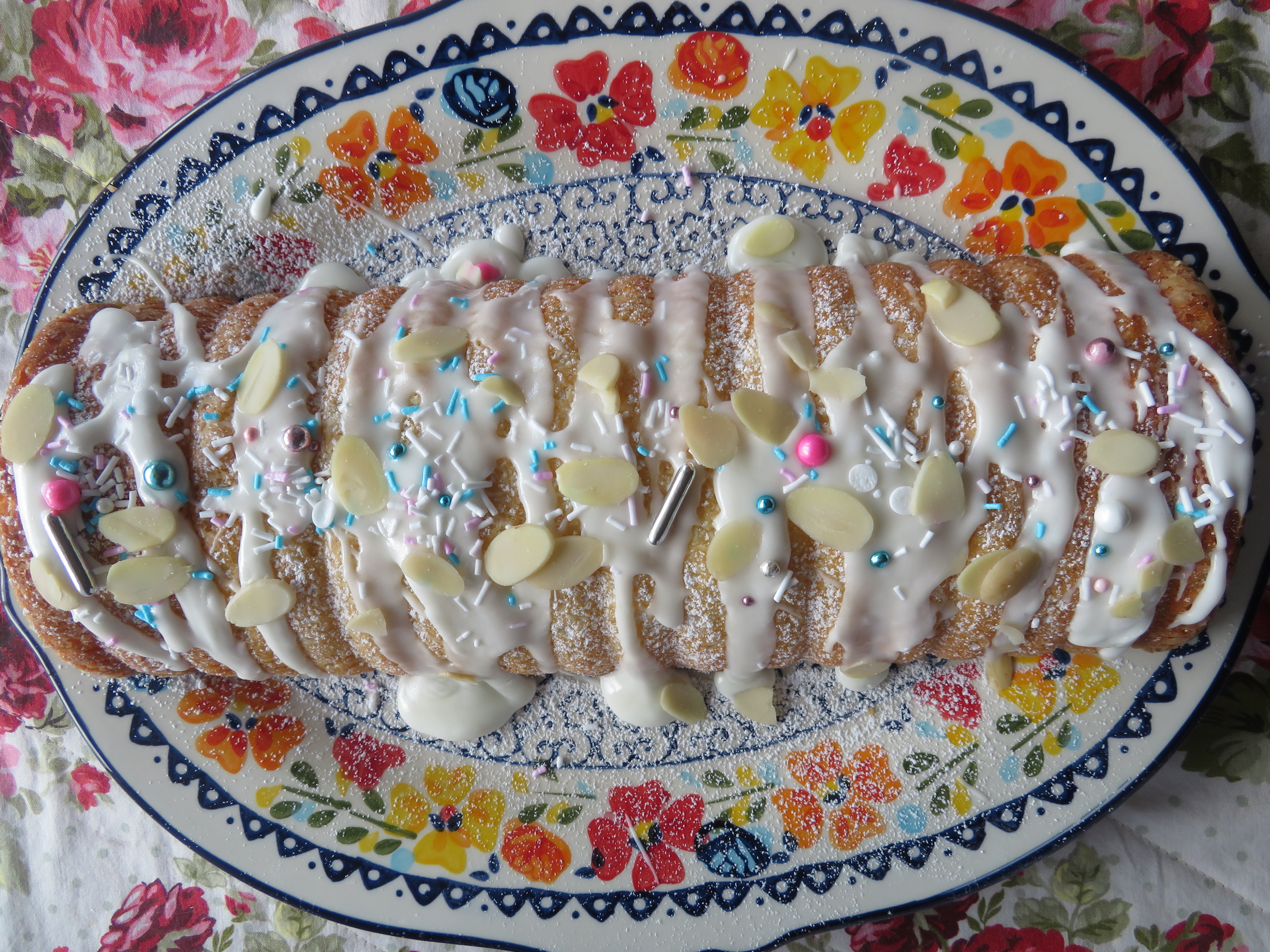 Norwegian Almond Cake Recipe With Icing