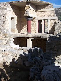 Knossos Sarayı; kesit