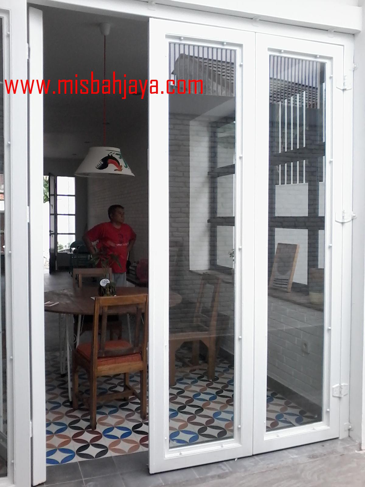  PINTU DORONG MINIMALIS MISBAH JAYA LAS