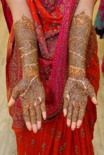 Mehndi-design-for-hands