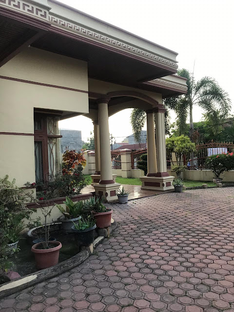 DIJUAL RUMAH MEWAH  DI JERMAL IV - MEDAN DENAI