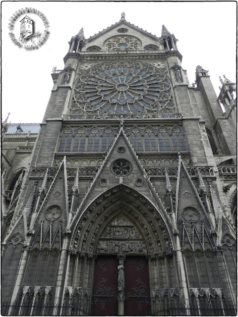 PARIS (75) - Cathédrale Notre-Dame (Portfolio des 800 ans du monument - Extérieur)