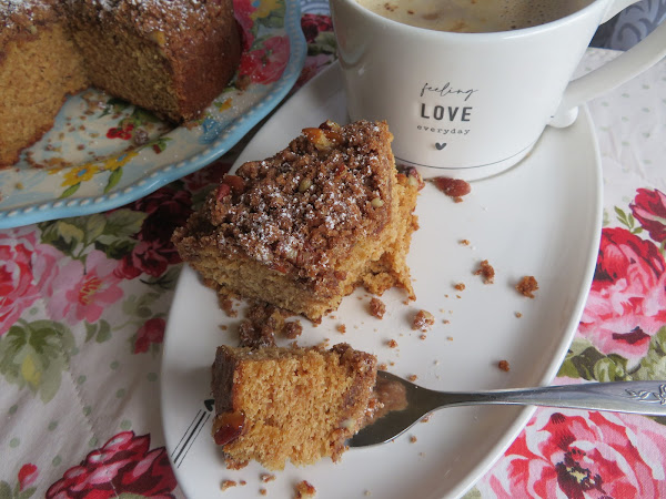 Cinnamon Streusel Coffee Cake