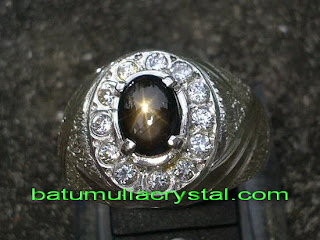 black safir star