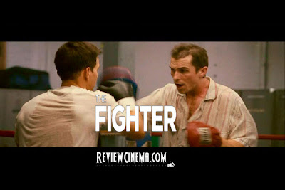 <img src="The Fighter.jpg" alt="The Fighter Dicky melatih Micky bertinju">