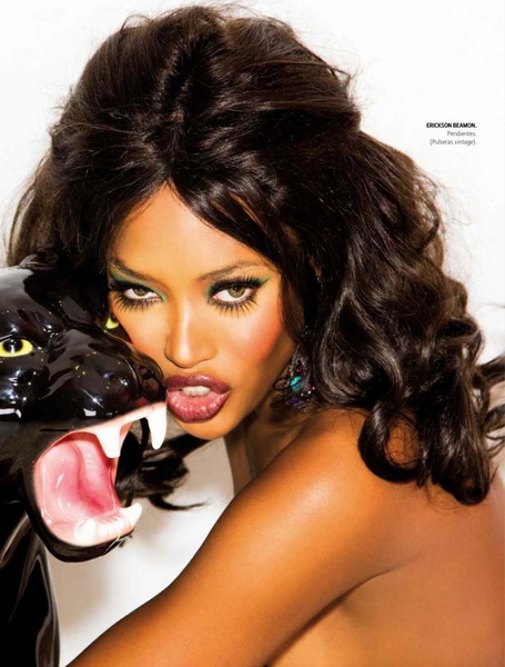 naomi campbell. Naomi Campbell amp; Cat woman