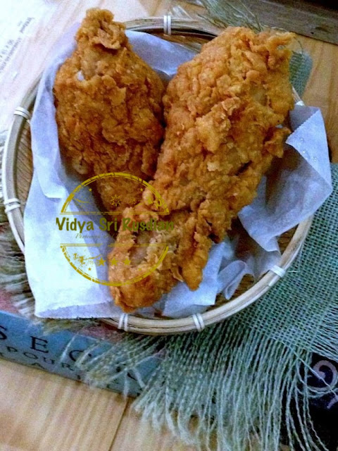 Widya Sri Rusdianti s Kitchen FRIED  CHICKEN  KFC  STYLE 