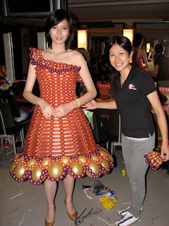 cute model with balloon dress