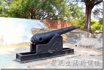 台南-億載金城。這是小砲台。