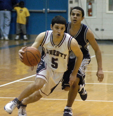 cool sports players of basketball playing and snatching