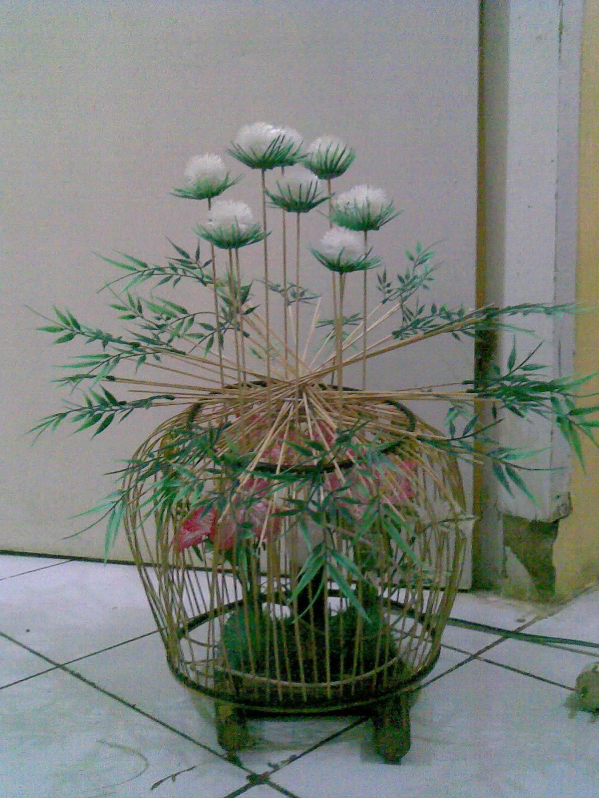  Lampion  Vas bunga Rotan Kerajinan  Rotan Kayu dan Bambu 