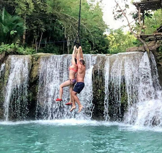 Cambugahay Falls In Siquijor Island , Philippines ...