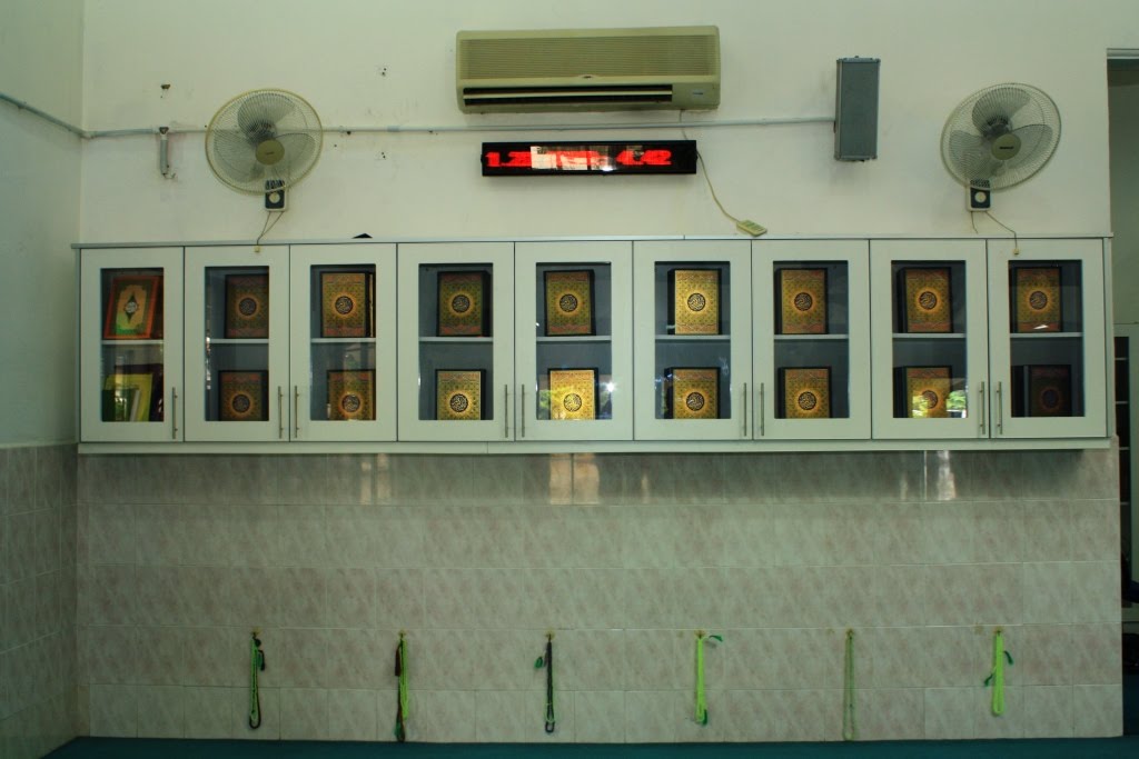  Masjid  Darussalam Puchong Kemudahan