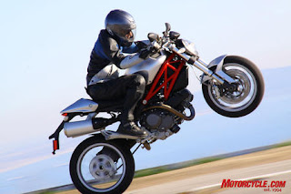 Ducati Monster 1100, ducati monster