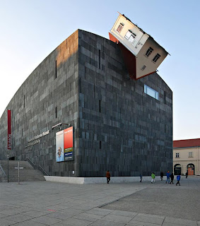 Buildings built by Creativity: Erwin Wurm: House Attack ( Viena , Austria )