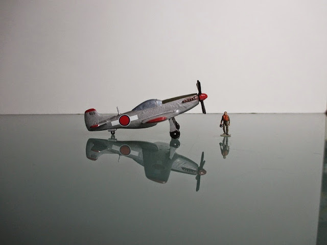 1/144 North American P-51 Mustang diecast metal aircraft miniature