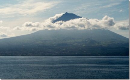 small pico volcano