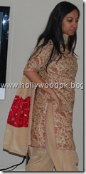 pakistani hot aunties. indian aunties. desi aunties. desi girls. desi bachiyan. hot aunties. hot desi girls (58)