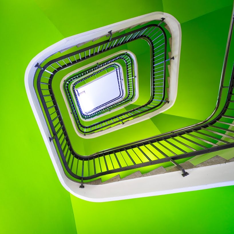 Líneas, remolinos y curvas en estas fotografía de escaleras