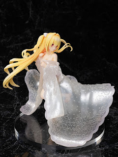 Golden Darkness -Shiromuku- 1/7 de To LoveRu Darkness, F:NEX (FuRyu)