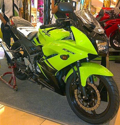 Spesifikasi Dan Harga Kawasaki Ninja 150rr Terbaru 2015