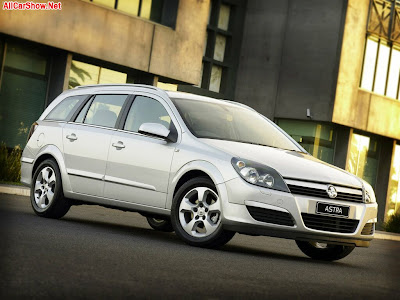 2005 Holden Astra Sri Turbo. 2005 Holden Astra Sri Turbo.