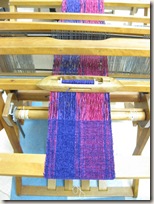 warp_now_weaving