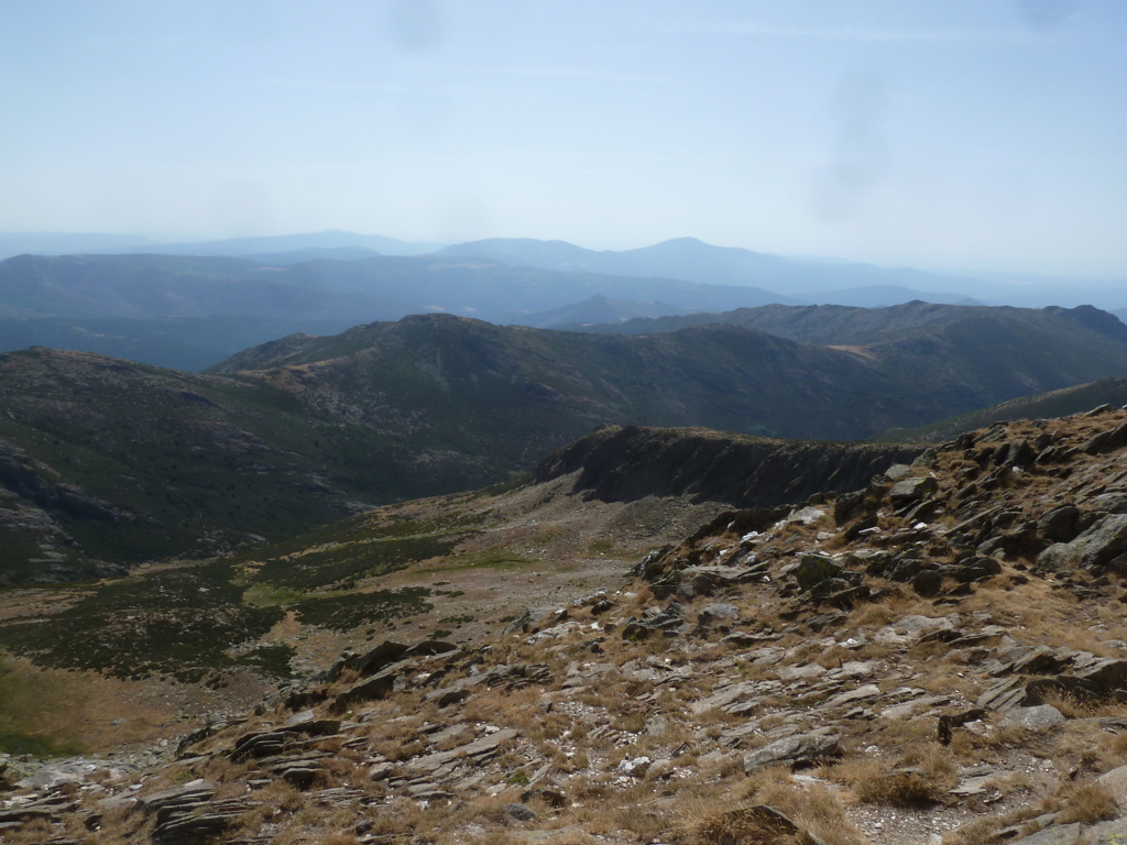 PICO DEL LOBO (2.274m) y Alto de las Mesas, 2.257m (La cúspi P1230733%20%28FILEminimizer%29