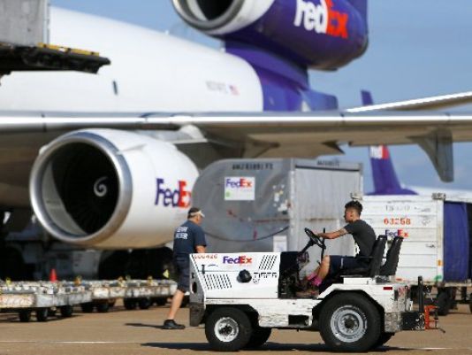 FedEx va de l'avant avec les plans logistiques de Blockchain