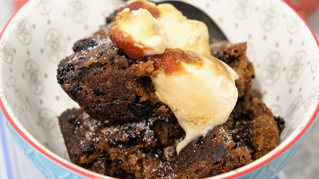 Bread pudding with ice-cream in a bowl