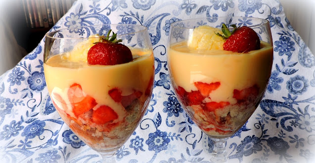 Cream Tea Trifle Pots