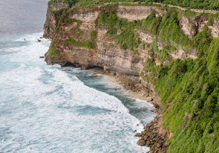 Pantai Uluwatu Pantai Uluwatu