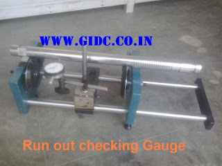 Run out checking Gauge