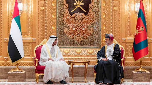 President of UAE meets Sultan of Oman to expand cooperation