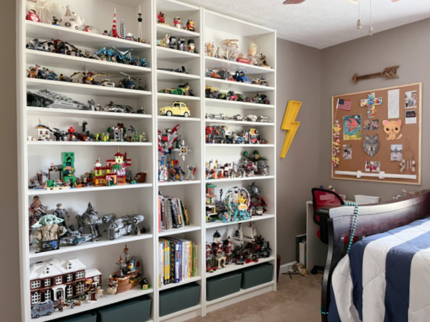 Lindsay's Sweet The Way to Display Lego Builds - Lego Museum Updated Bedroom