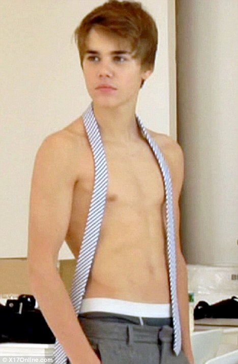 pictures of justin bieber shirtless. Topless: Teen sensation Justin