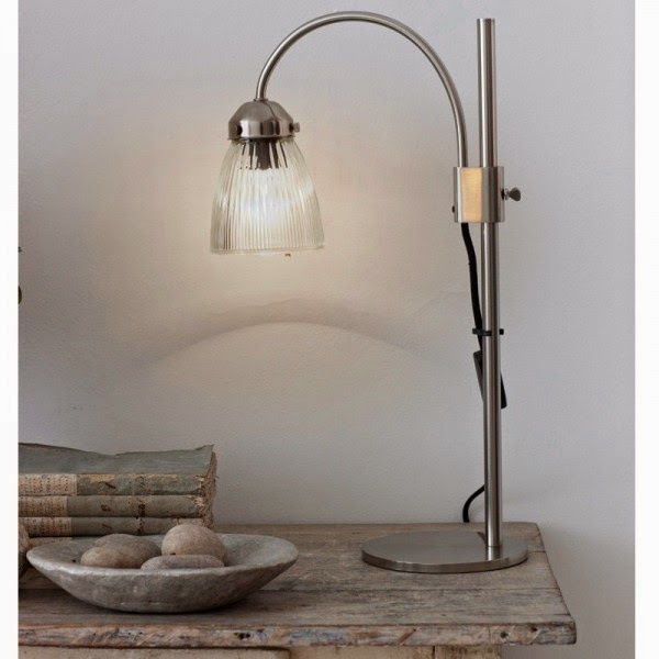 http://cosycottage.pl/sypialnia/231-lampa-stolowa-plimlico-garden-trading.html