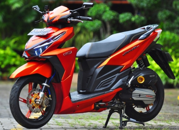 Foto Modifikasi  Honda Vario  150  eSP Orange Cool