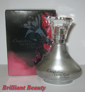 Apa de parfum Outspoken Intense by Fergie 