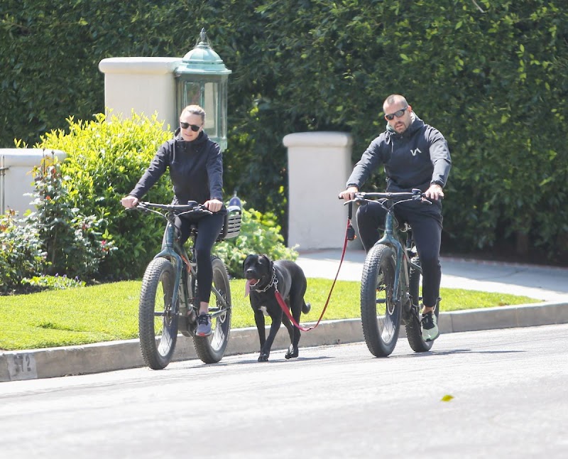 Robin Wright, and Clement Giraudet Outside Riding Bikes in LA 28 MAr -2020