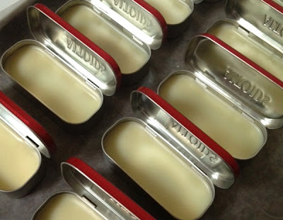 DIY beauty: lemon butter lip and skin balm in Altoids tins
