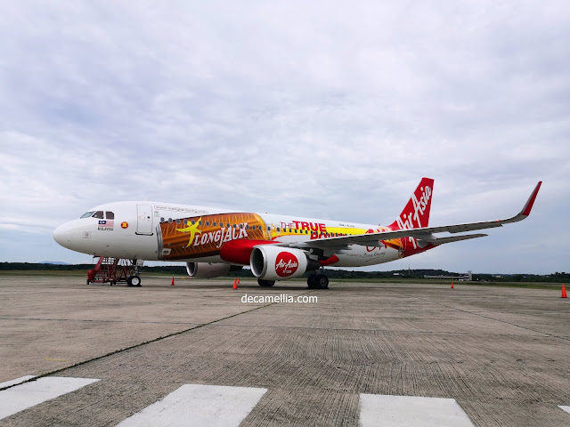 Longjack Dan Kacip Fatimah Orang Kampung Kini Terbang Bersama AirAsia, longjack, longjack orang kampung, longjack tongkat ali, longjack orang kampung owner, longjack drink, minuman tenaga longjack orang kampung, kelebihan longjack orang kampung, khasiat longjack orang kampung, pemilik longjack orang kampung, longjack plus, kacip Fatimah, kacip Fatimah orang kampung, kacip Fatimah orang kampung kapsul, kacip Fatimah manjakani orang kampung, minuman kacip Fatimah orang kampung, minuman tenaga kacip Fatimah orang kampung, jamu kacip Fatimah orang kampung, testimony kapsul kacip Fatimah orang kampung, kopi kacip Fatimah orang kampung, pil kacip Fatimah orang kampung, khasiat minuman tenaga kacip Fatimah orang kampung, kelebihan kacip Fatimah orang kampung, kebaikan kacip Fatimah orang kampung, orang kampung kini di udara, kempen penjenamaan ok group untuk pesawat a320 airasia, orang kampung naik kapal terbang, kerjasama orang kampung dengan airasia, kerjasama dua hala orang kampung dengan airasia, kolaborasi orang kampung bersama airasia