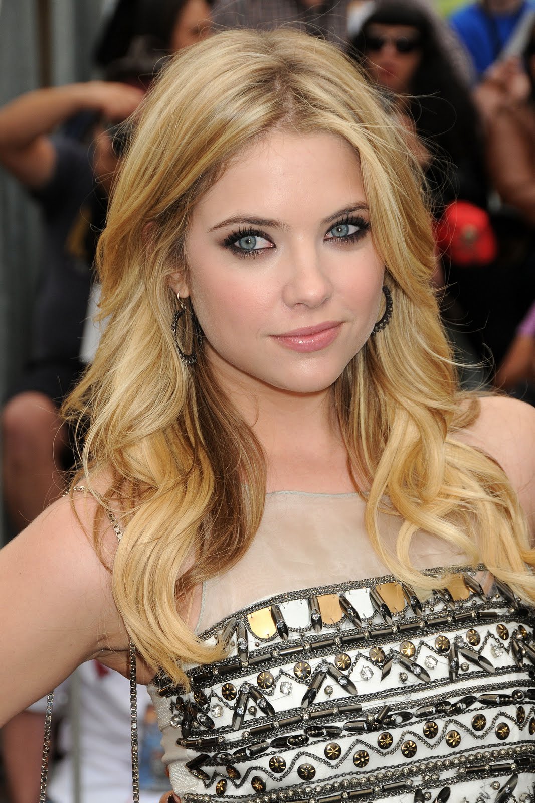 Ashley Benson Hairstyles