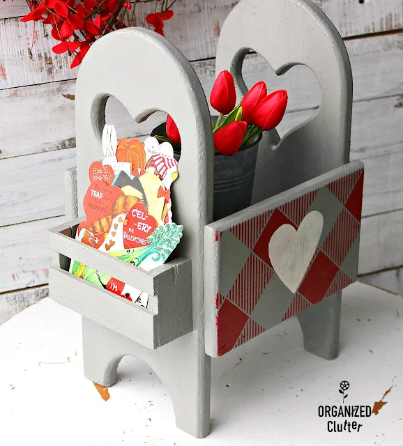 DIY One Piece Valentine's Day Decor From Thrifted Finds #valentinesday #oldsignstencils #buffalocheck #upcycle #repurpose #thriftshopmakeover