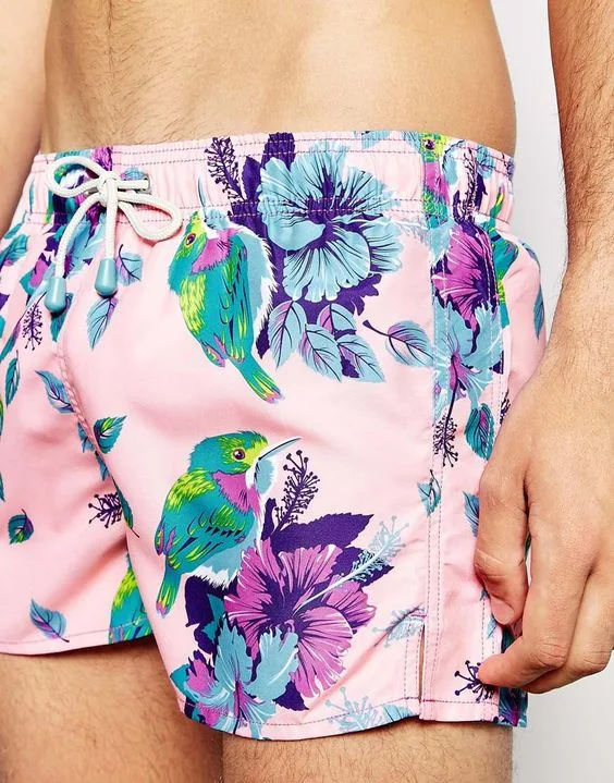 look masculino com short curto