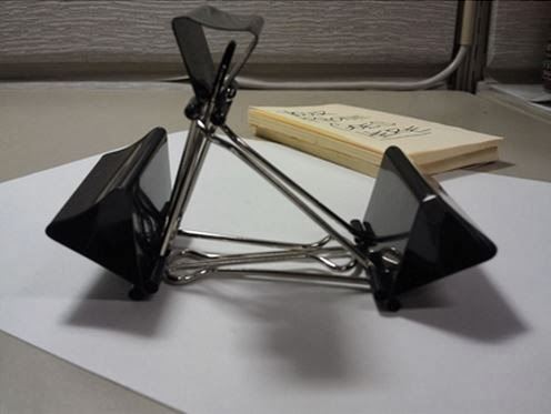 DIY Phone Holder with 3 Binder Clips - The Idea King