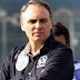 Darko Mundur Dari Kursi Kepelatihan Persib