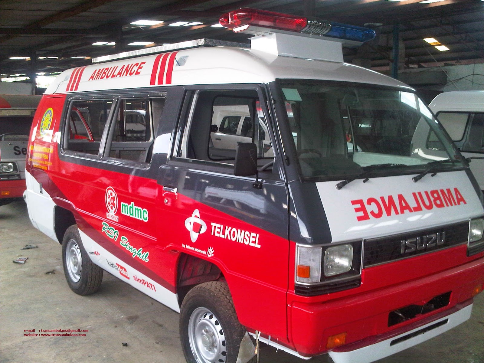 46 Gambar Modifikasi Mobil Ambulan  Keren Terbaru Dan 