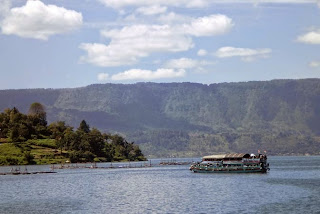 Keindahan Danau Toba